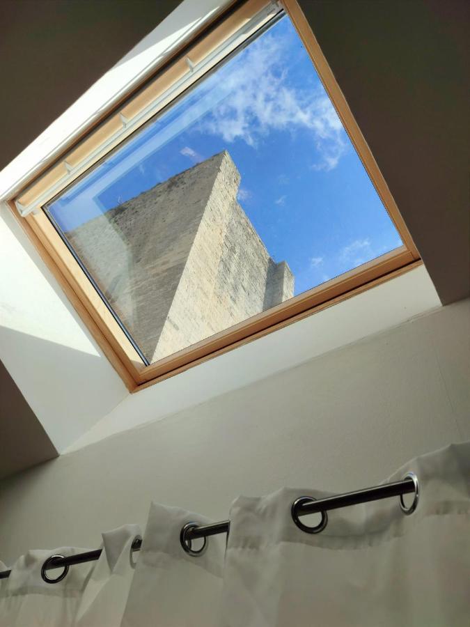 Uzes, Au Coeur Du Centre Medieval La Boussole D'Uzes, Appartement De Caractere Du XVII -Eme Siecle Buitenkant foto
